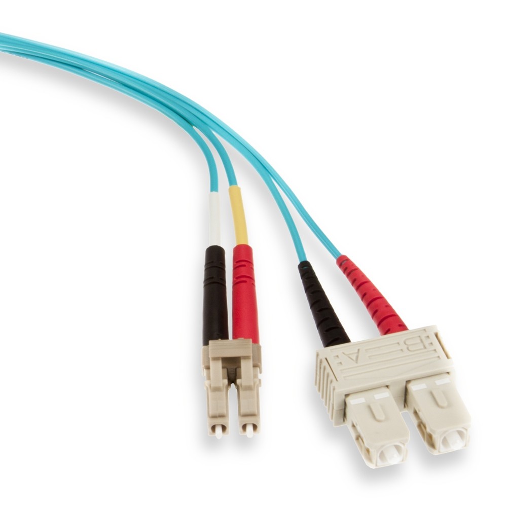 Patch Cord De F.o Duplex 50/125 Om3 De Lc A Sc 3 Mto De Largo Mca Leviton